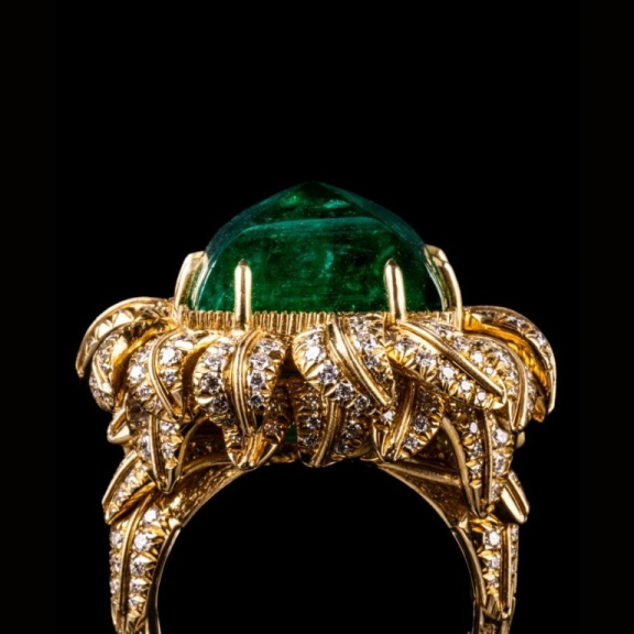 Timeless jewels, icons of absolute beauty